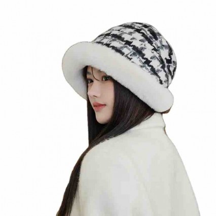 Winter artificial fur grid Wool Fluffy Plush Bucket Hat Thick fuzzy bucket hat Cap for Skiing Cycling Camping Hiking Winter artificial fur grid Wool Fluffy Plush Bucket Hat Thick fuzzy bucket hat Cap for Skiing Cycling Camping Hiking